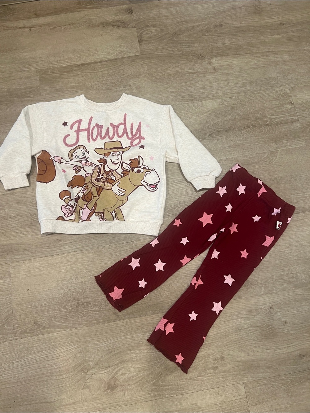 Disney Cream 'Howdy' Sweatshirt with Burgundy Star Pajama Pants